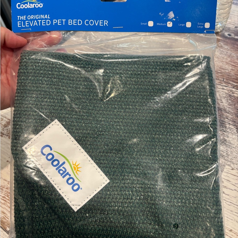 COOLAROO. Green Replacement cover, The Original Elevated Pet Bed